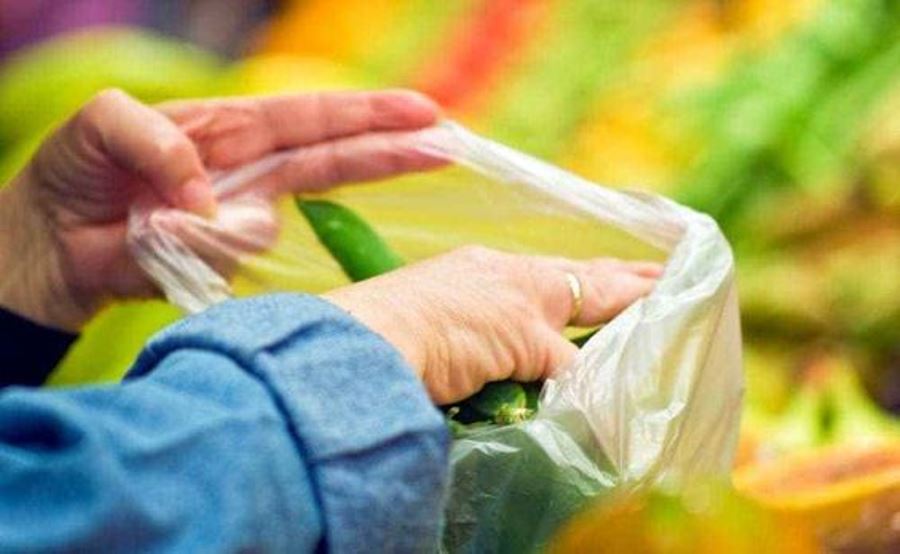 Sacchetti biodegradabili, le bufale sulle nuove buste di plastica