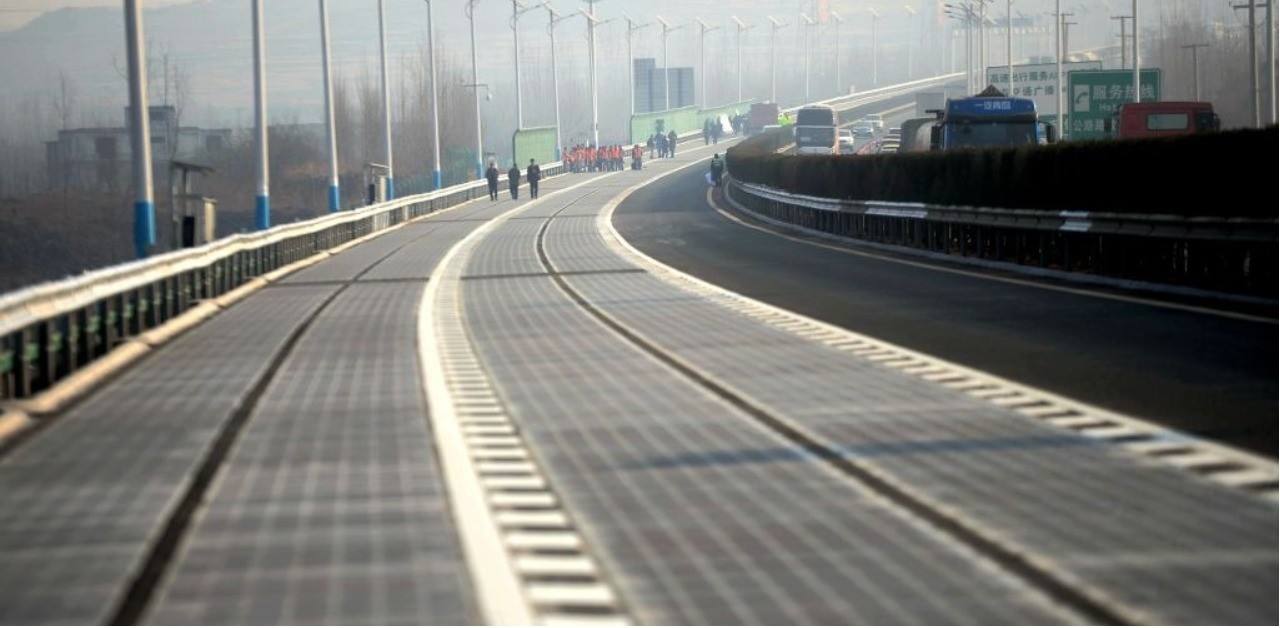 Inaugurato in Cina il primo tratto di autostrada a energia solare