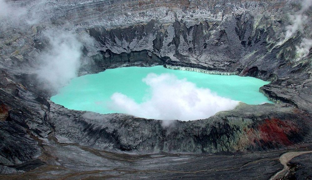 Il vulcano Poas in Costa Rica uccide chi si avvicina [VIDEO]