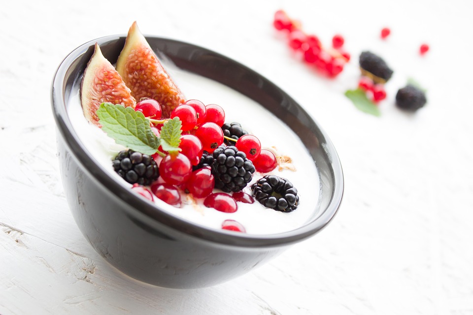 Mangiare yogurt migliora la salute del sistema cardiovascolare