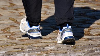 Economia circolare: da vecchie scarpe a pavimentazioni sportive