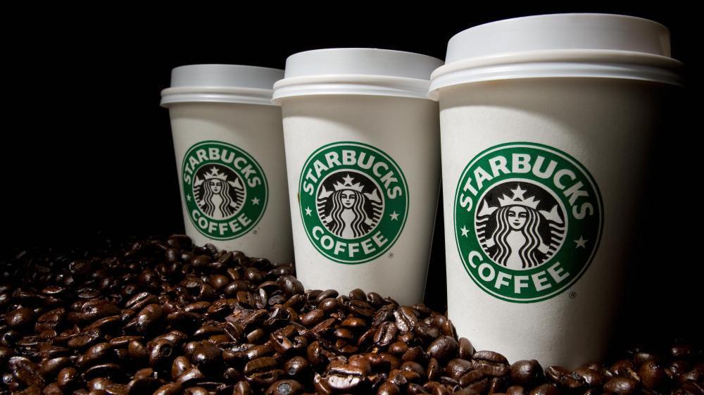 L'iniziativa di Starbucks per il riciclo dei fondi di caffè