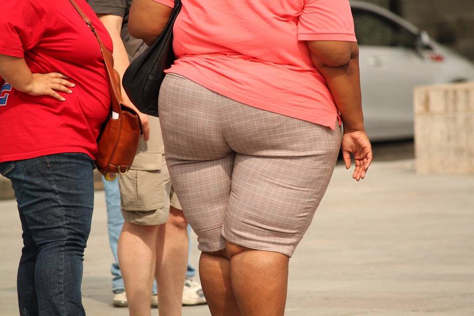 Italiani sempre più sovrappeso: uno su tre è sedentario
