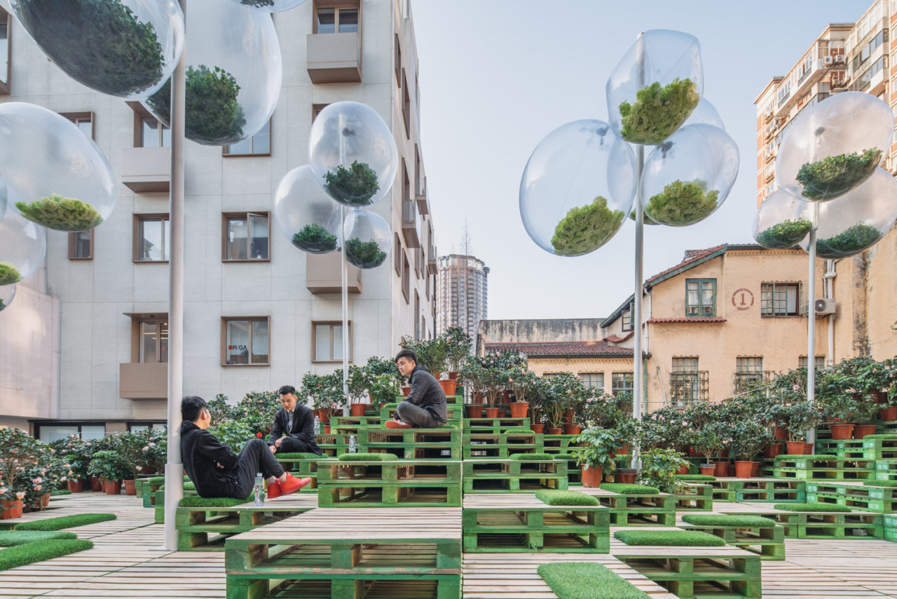 Urban Bloom, il giardino urbano di fiori veri e piante artificiali