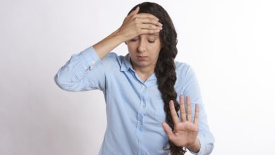 Insonnia e mal di testa: nove italiani su dieci soffrono di stress