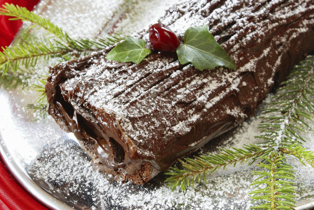 Tronchetto di Natale: la ricetta del dolce più suggestivo per le feste