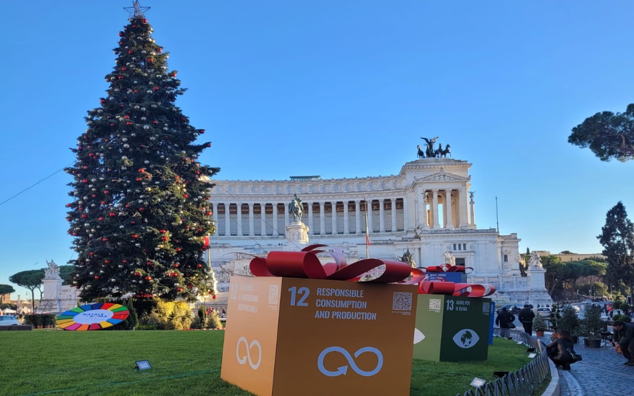 Albero Natale Roma Agenda 2030