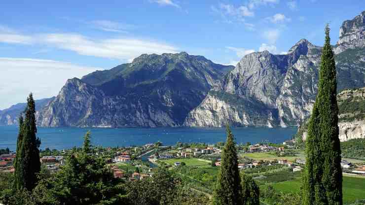 i 15 laghi più belli d'Italia