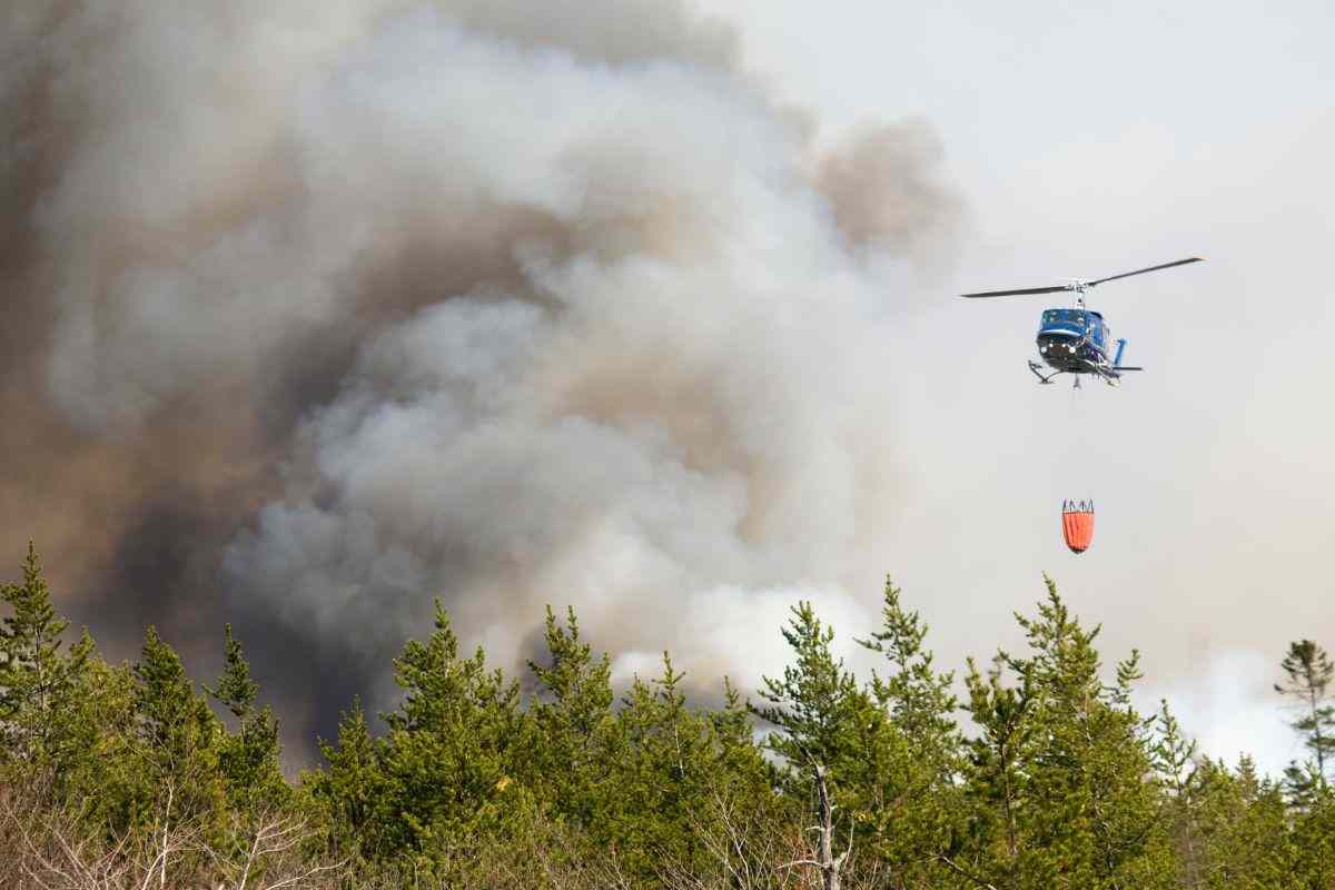 Se avvistiamo un incendio ci sono delle regole da seguire