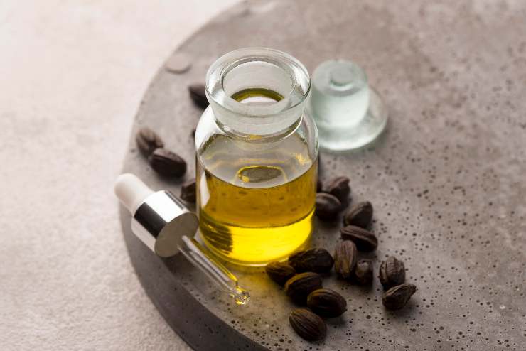 Ciglia lunghe e folte