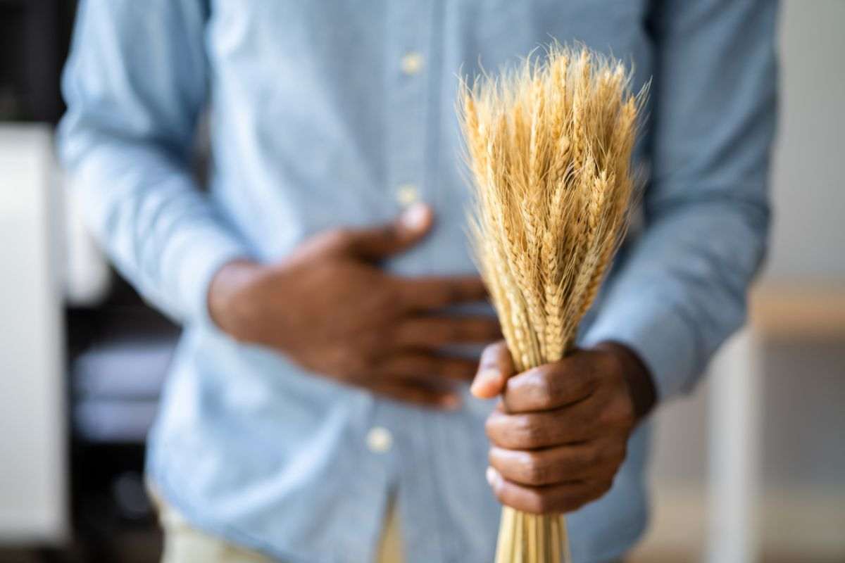 i sintomi dell’intolleranza al glutine negli adulti e nei neonati