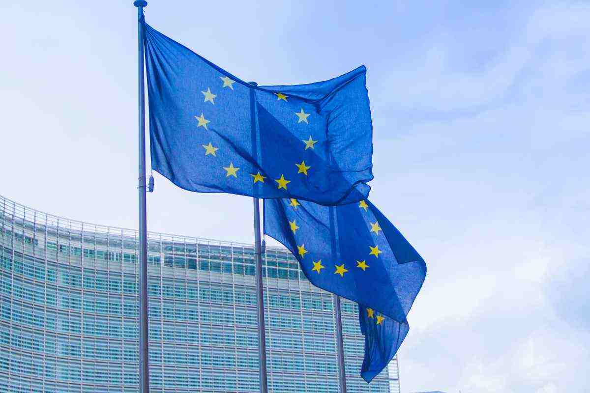 Unione Europea decisione utilizzo glifosfato
