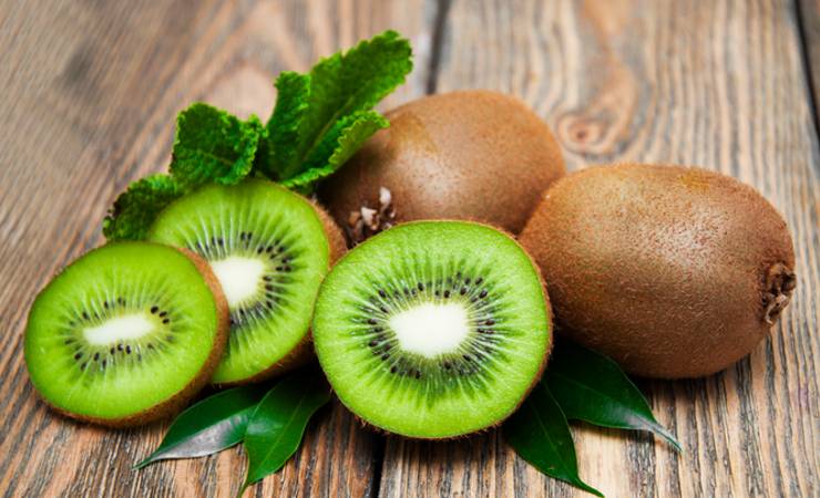 il frutto da mangiare a colazione sgonfia, drena e depura l'organismo