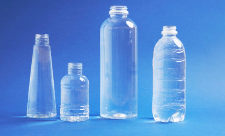 Bottiglie di plastica formati diversi