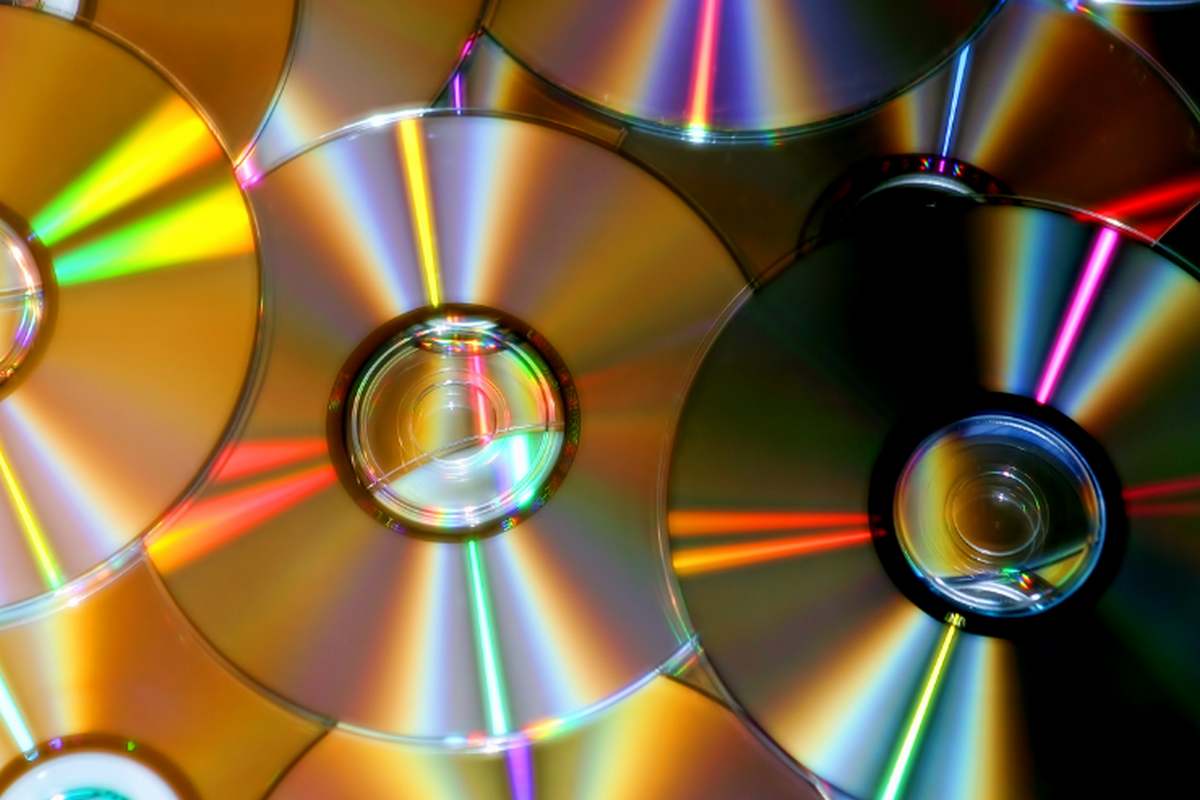 Do you have any old CDs at home?  Recycle them this way, and add a touch of light to your home