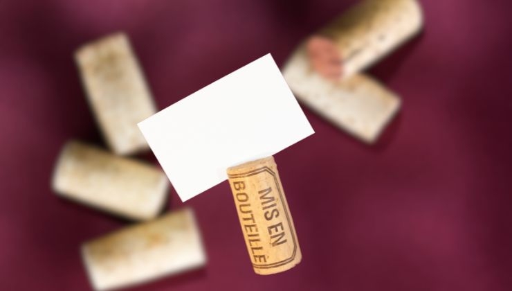 tappi di sughero segnaposto