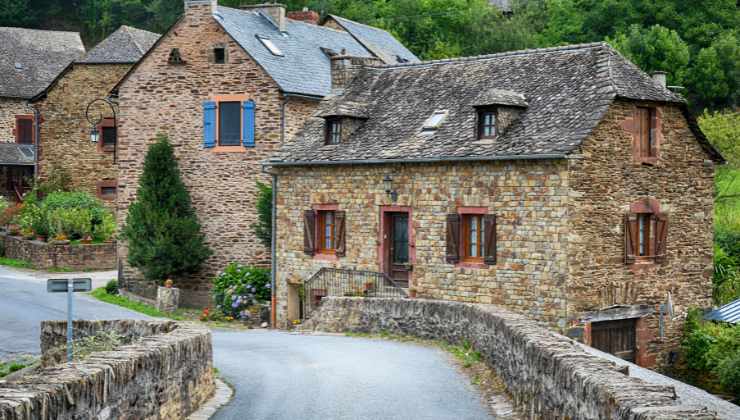 come avere la casa ad 1 euro in italia