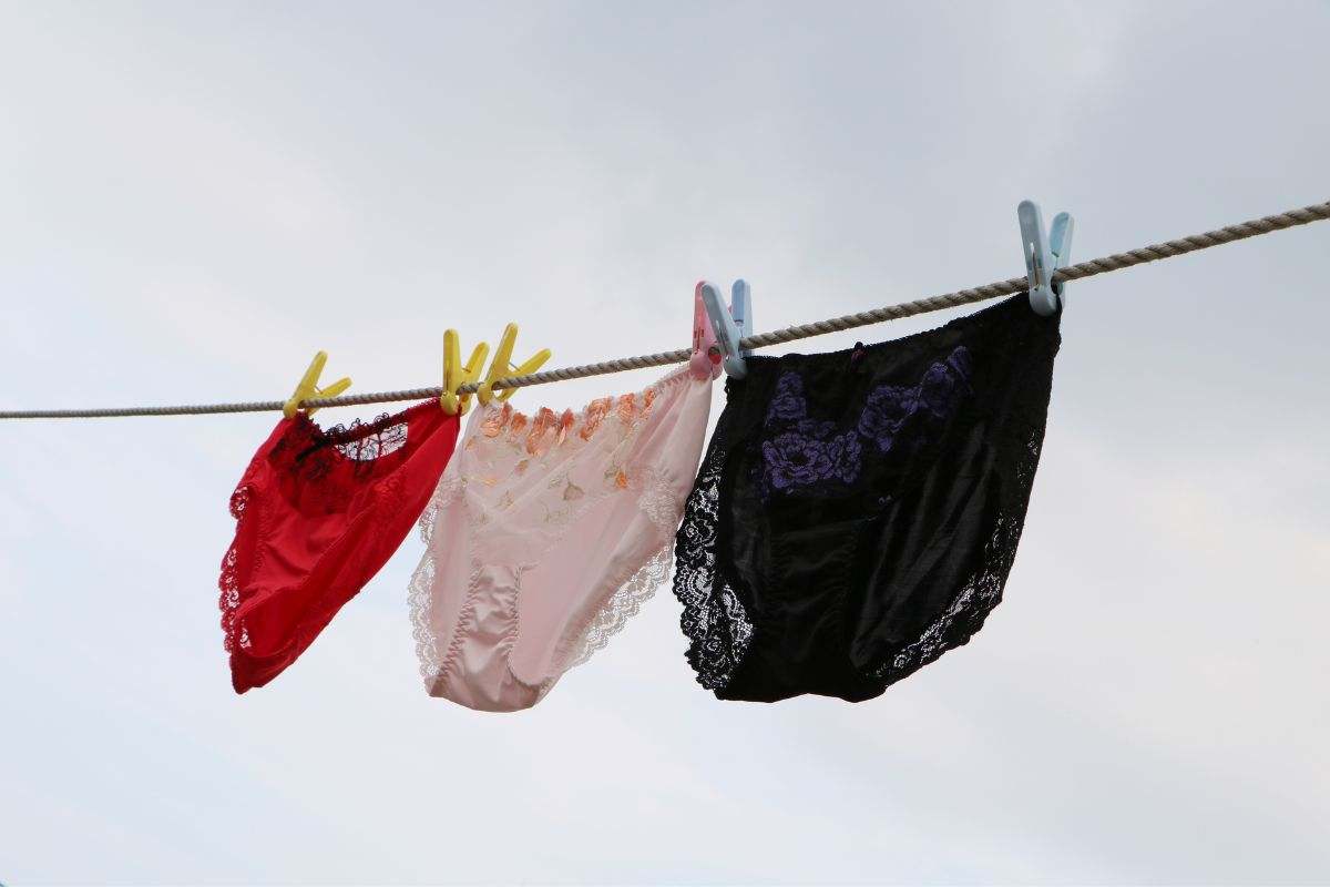 come eliminare i batteri sulla biancheria intima