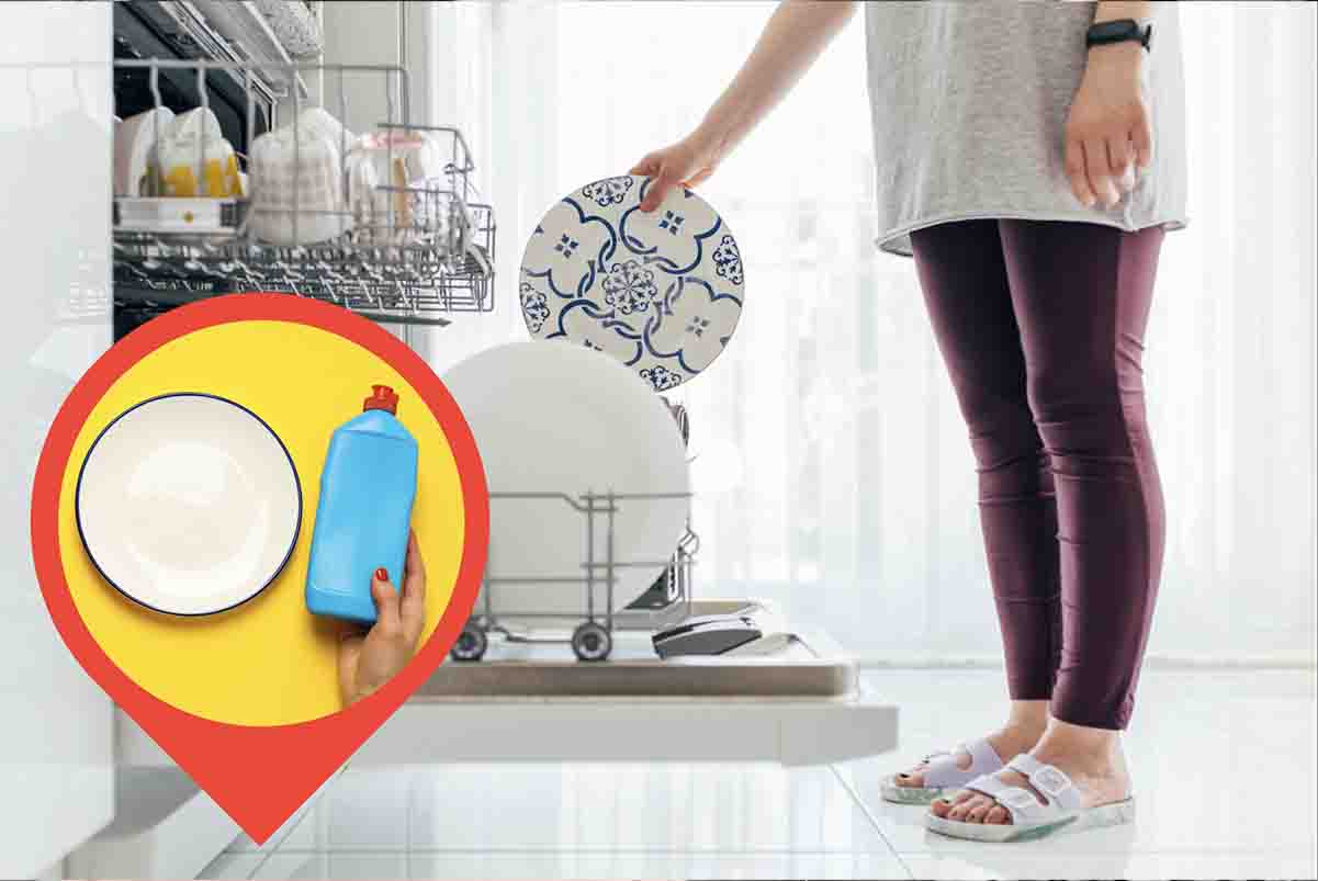 Piatti e bicchieri in lavastoviglie ma senza detersivo