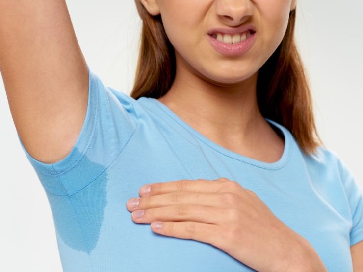 prodotti eliminare puzza sudore abbigliamento