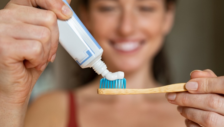spazzolino denti rischi