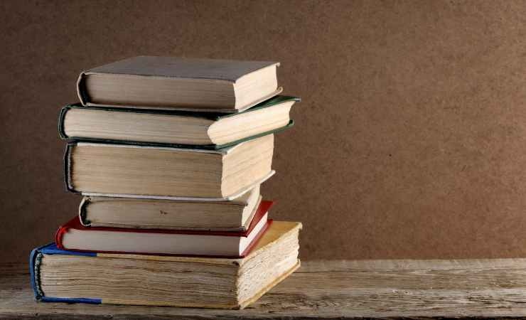psocotteri sui libri vecchi
