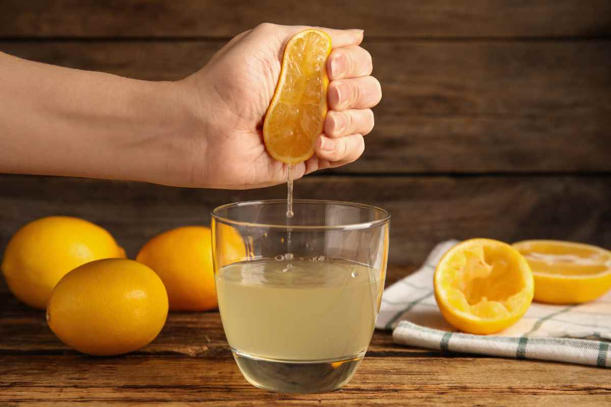 limone rimedio scarichi maleodoranti