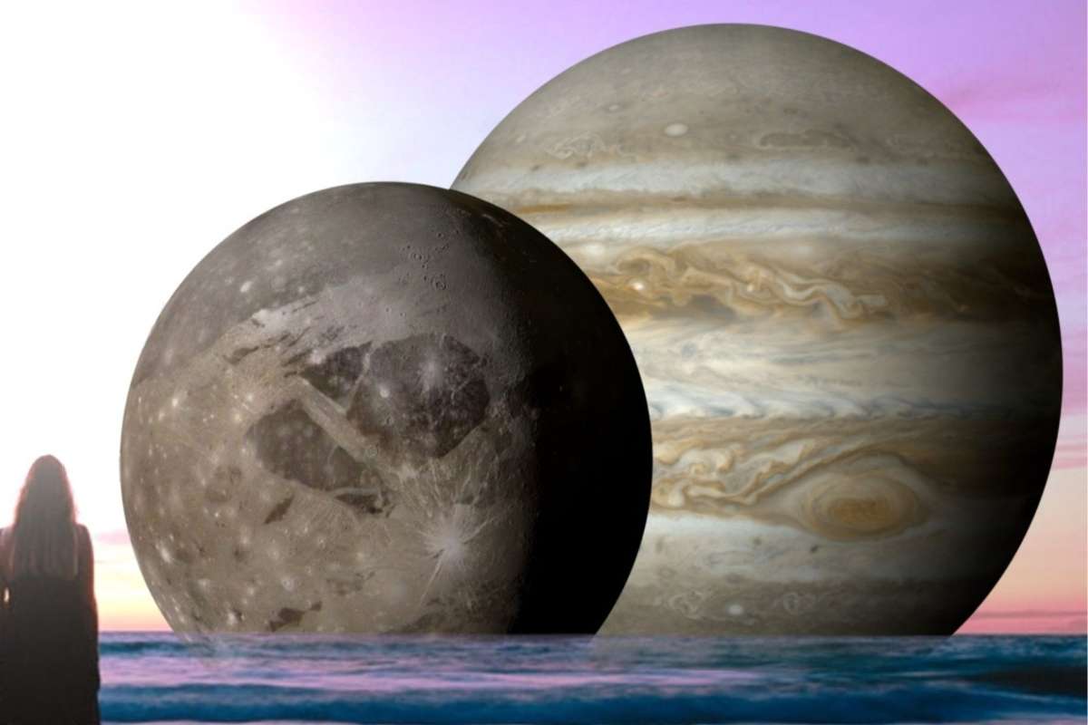 Lo spettacolare incrocio fra la Luna e Giove