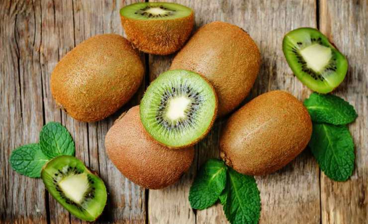 Kiwi, un frutto dalle molteplici proprietà