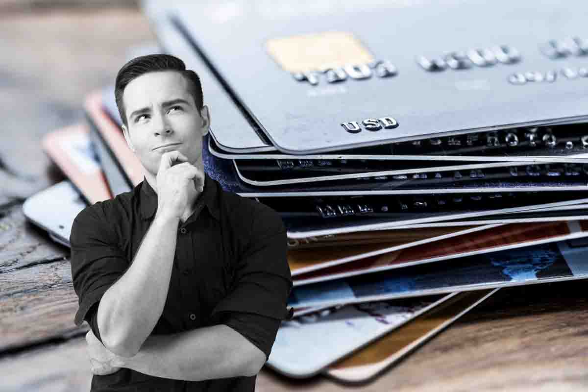 come smaltire carte di credito
