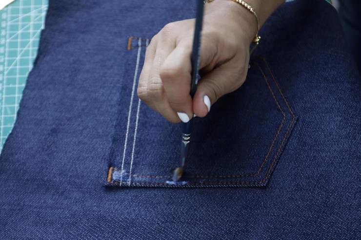 Zainetti fatti di jeans comodi e economici