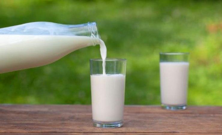 latte scaduto come prodotto di bellezza
