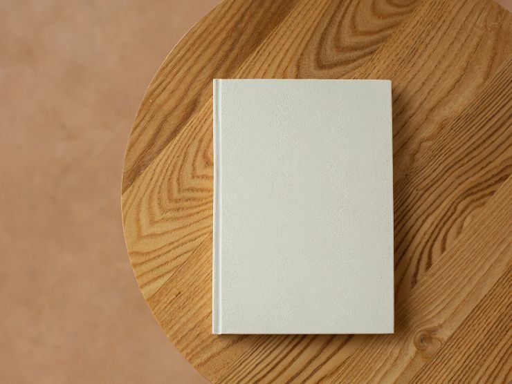 vecchio libro riciclo creativo