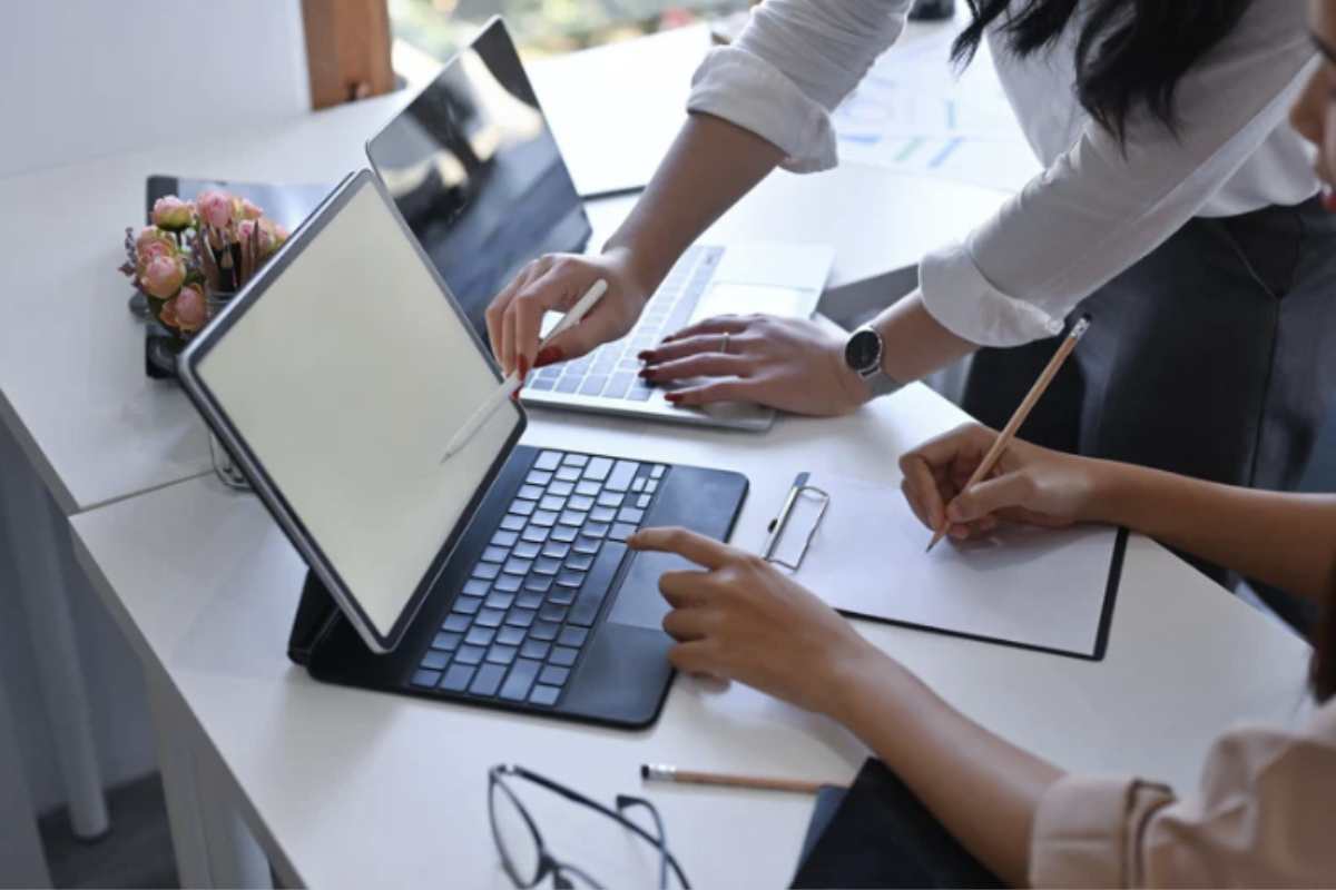 Il secondo lavoro proposto dall'AI è legato al mondo dell'e-commerce
