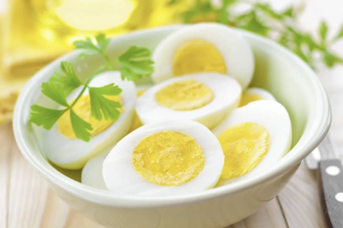 tre a proteine e grassi, le uova sono anche una miniera di nutrienti essenziali.