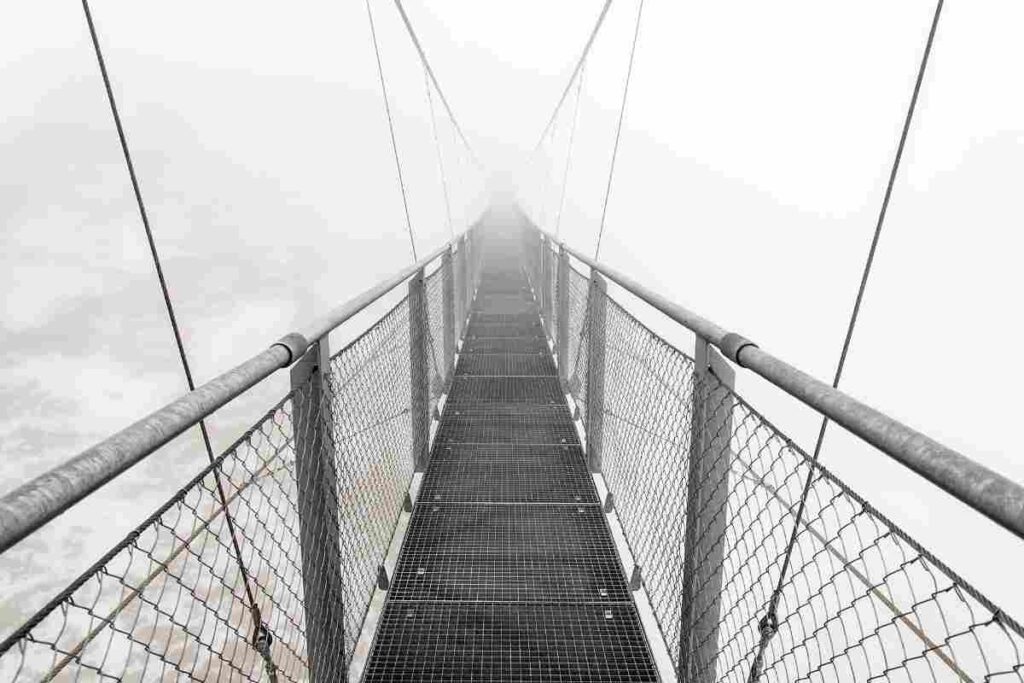 A sole 3 ore da Roma c’è un ponte sospeso che ti toglierà il fiato