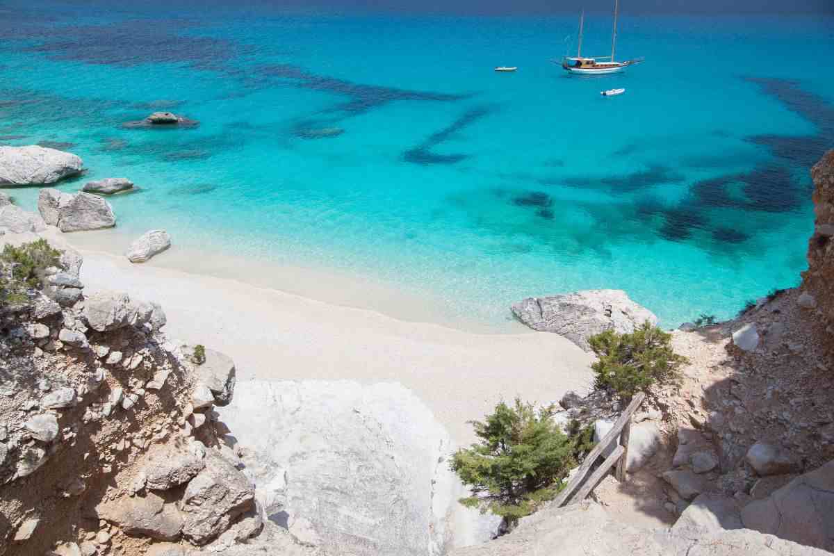 Spiagge rischiano di spariee.