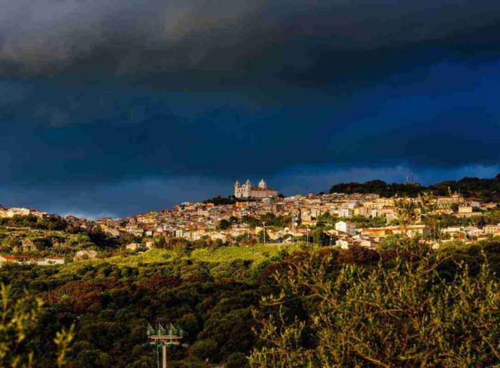 Queste formazioni rocciose hanno 16 milioni di anni