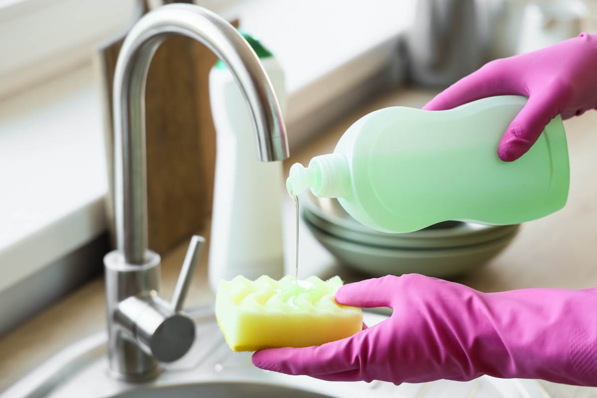 detersivo piatti usi casa