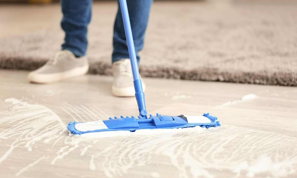 rimedi naturali per lavare pavimenti